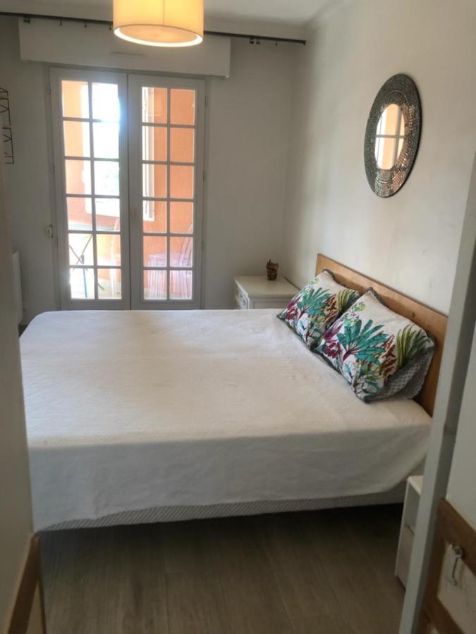 Belle Residence Au Centre De Saint Tropez Avec Piscine Et Garage Eksteriør billede